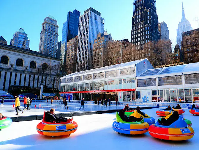 Luisteleminen New Yorkissa - Bryant Parkin kenttä
