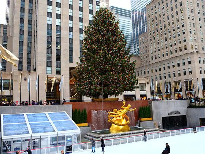 Mitä tehdä Midtown Manhattanilla - Rockefeller Rink