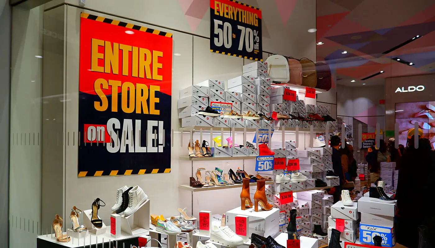 Miten tehdä löytöjä New Yorkissa shoppaillessa? - Liquidation Sales