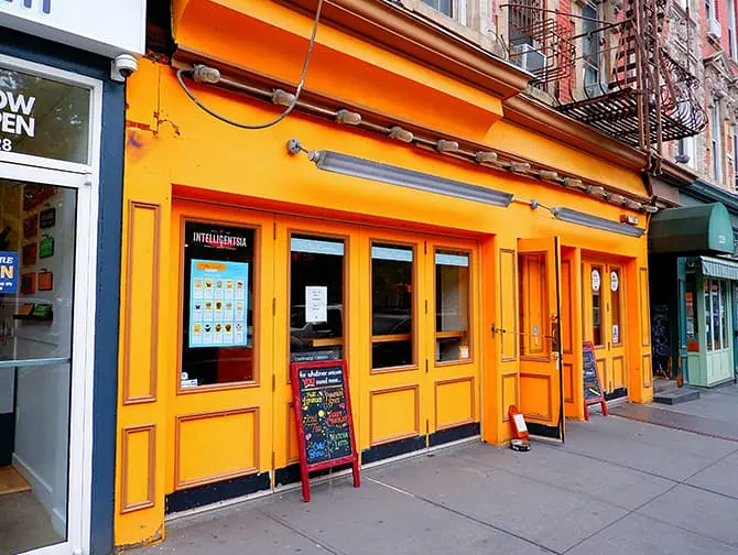 Parhaat cupcake-leivonnaiset New Yorkissa - Mollys Cupcakes