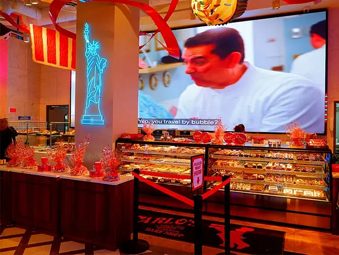 Cake Boss Carlo’s Bakery New Yorkissa - Bake Shop sisältä