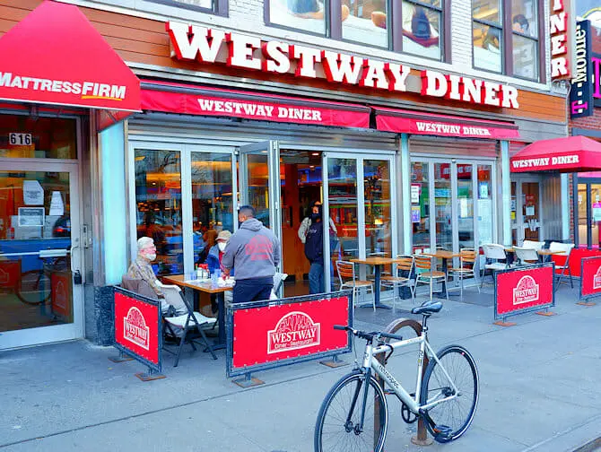 Aamiainen New Yorkissa - Westway Diner 
