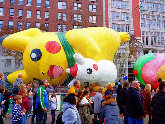 Macy’s Thanksgiving Parade New Yorkissa - Jättipallot