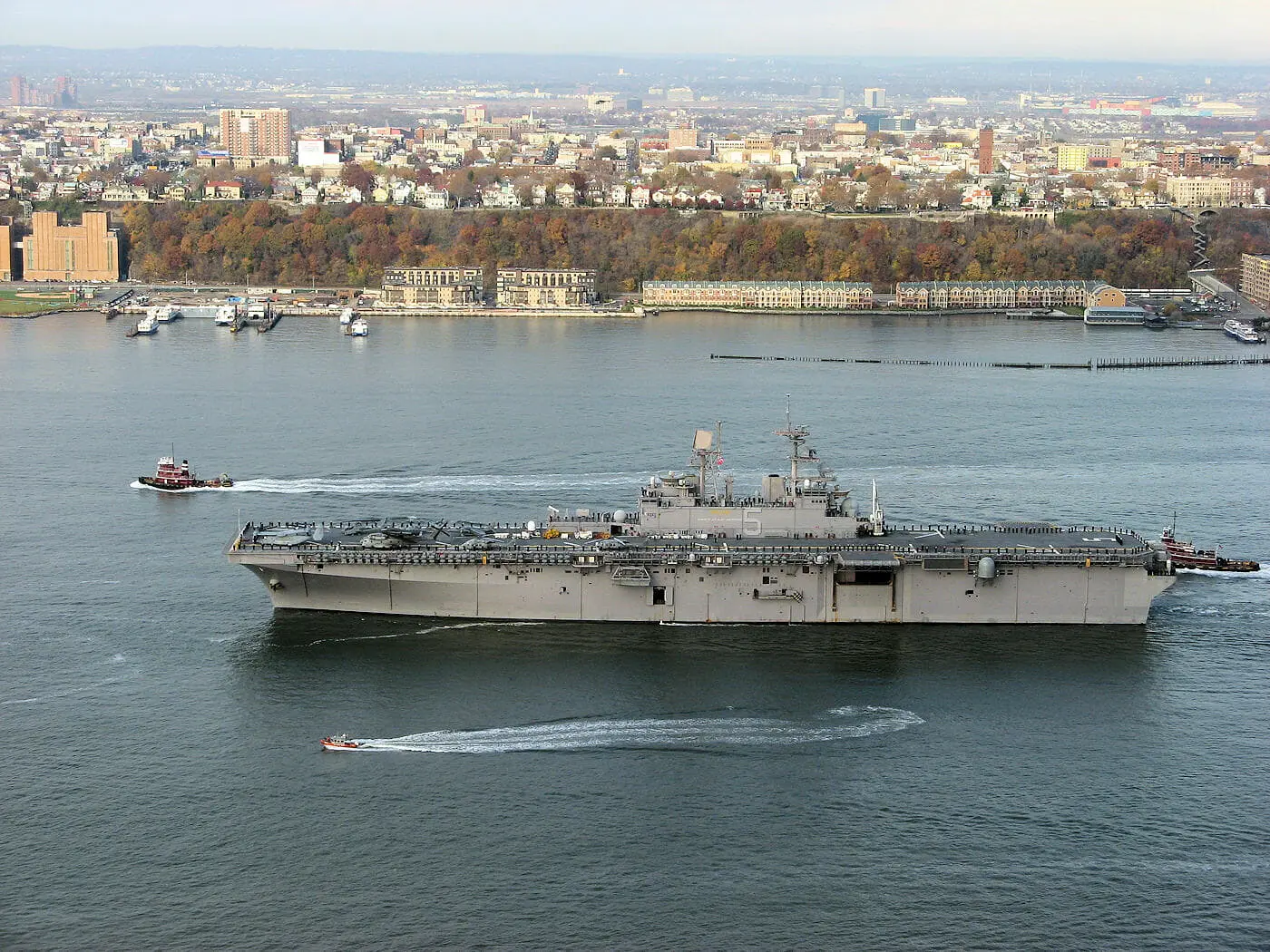 Fleet Week New Yorkissa - Alus