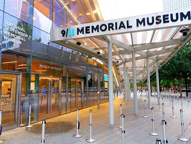 9/11 Memorial -museo New Yorkissa