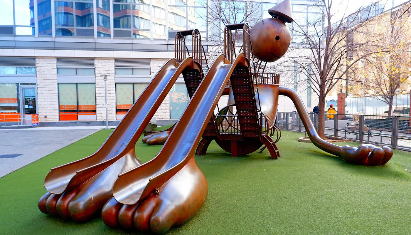 Leikkipuistot New Yorkissa - Tom Otterness