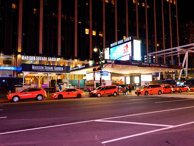 Madison Square Garden New Yorkissa - Mainostaulu