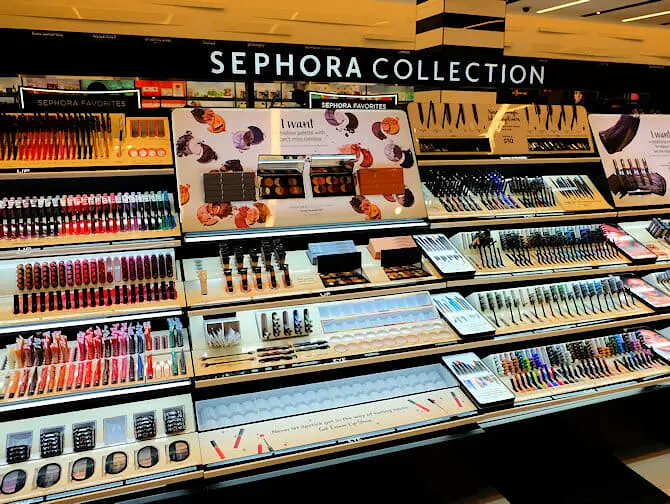 Kosmetiikkaostokset New Yorkissa - Sephora sisalta