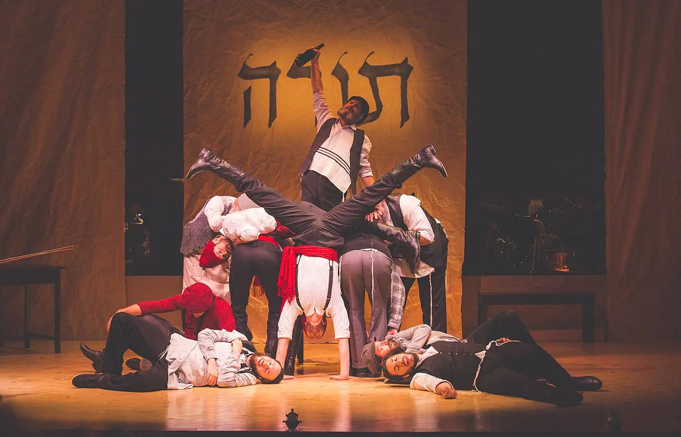 Fiddler on the Roof New York -liput - Tanssimassa