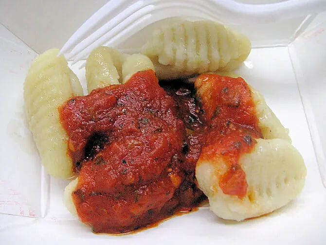 Chinatown ja Little Italy -ruokakierros - Maistiaisia