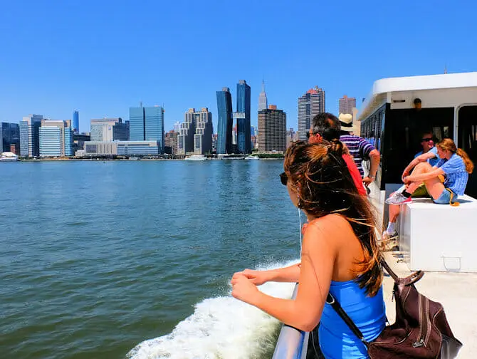 NYC Ferry New Yorkissa - lauttareitti