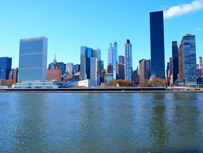 Mitä tehdä Roosevelt Islandilla - Siluetti