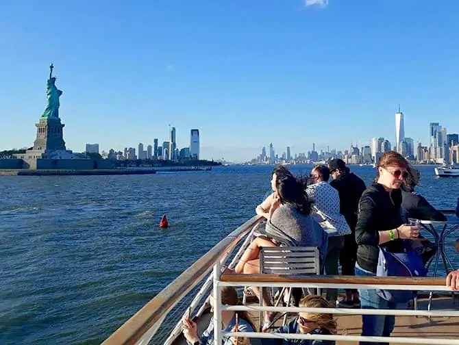 Happy Hour -risteily New Yorkissa