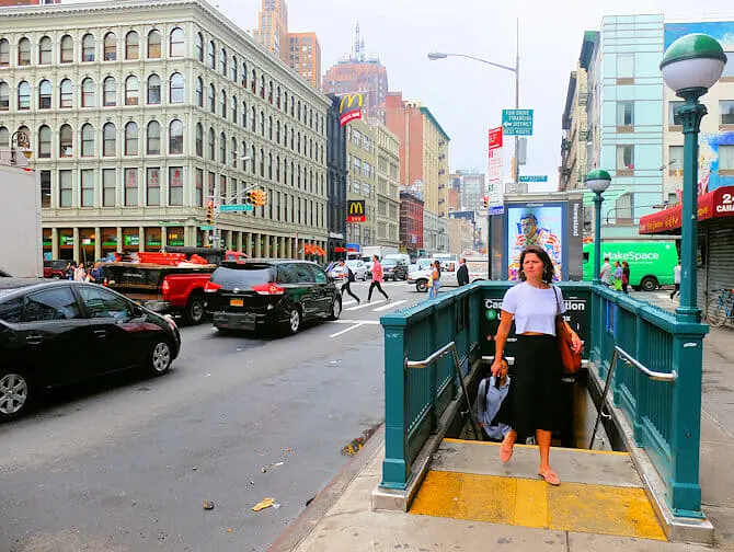 New Yorkin metro - Canal Street