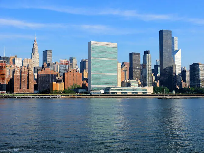 YK:n päämaja New Yorkissa Chrysler Building