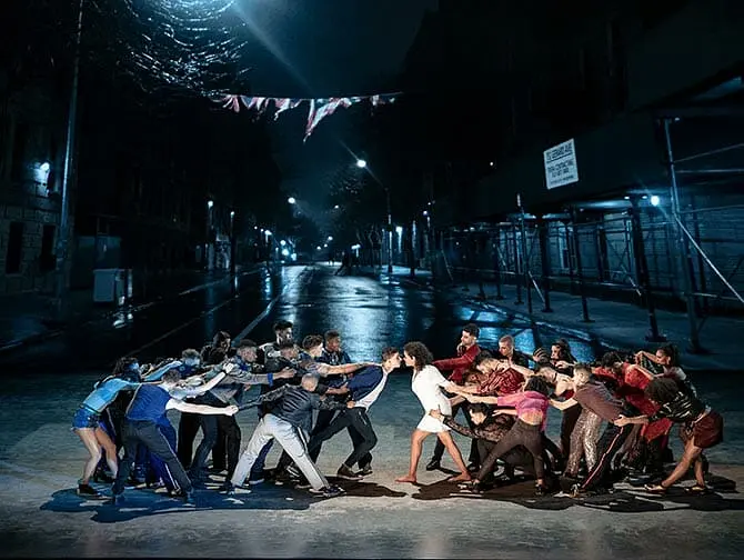 West Side Story Broadway-liput - Taistelu perheiden välillä