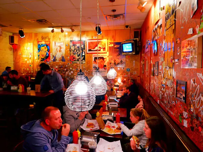 Parhaat hampurilaiset New Yorkissa - Burger Joint