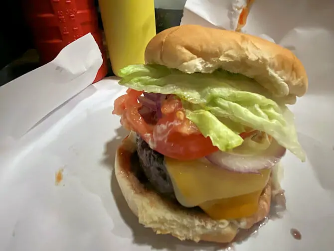 Parhaat hampurilaiset New Yorkissa - Burger Joint -hampurilainen
