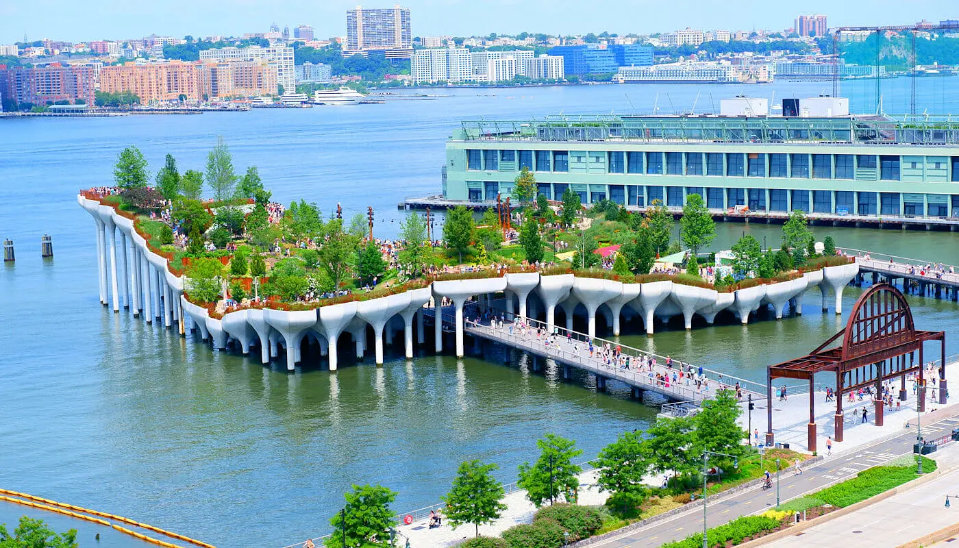 Little Island New Yorkissa - Saari