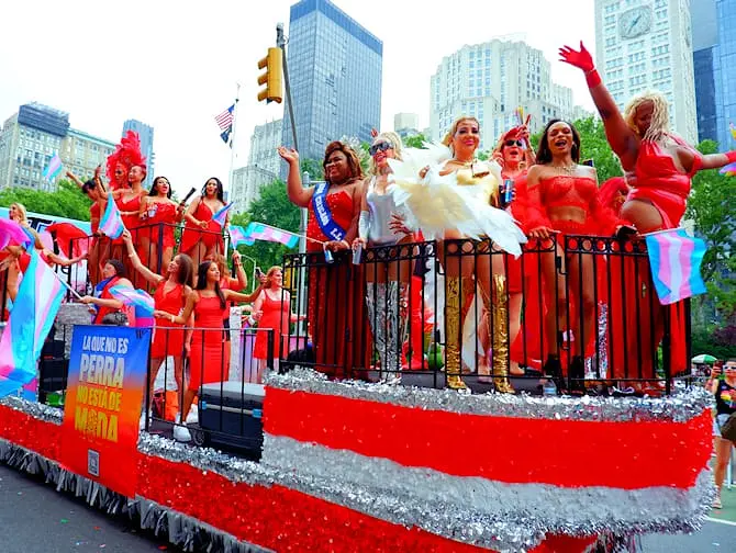 New York Pride - Paraatiauto