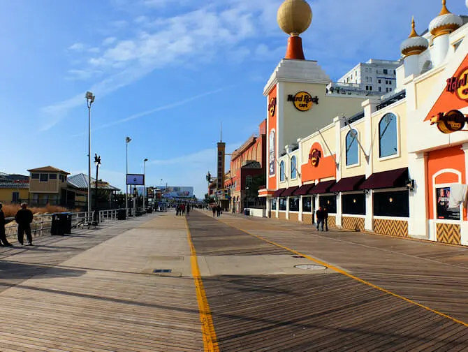 Päivämatka New Yorkista Atlantic Cityyn - Rantabulevardi