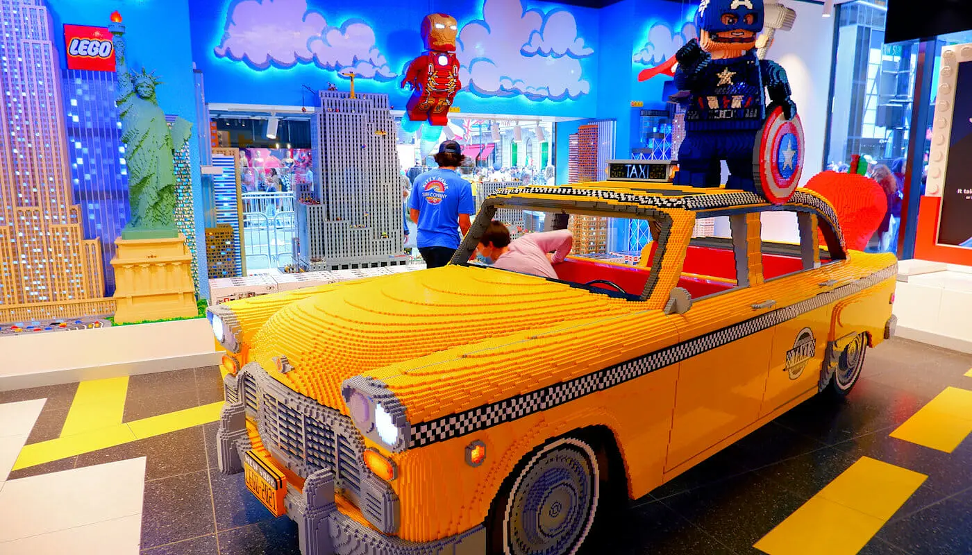 Lelukaupat New Yorkissa - LEGO