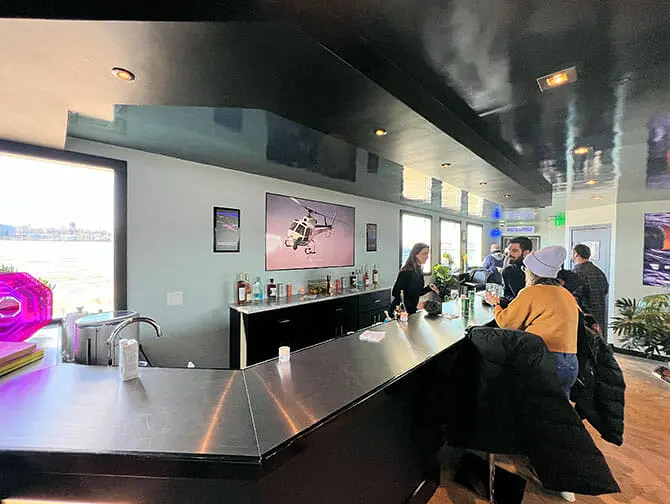 Helikopterikuljetus JFK:n tai Newarkin lentokentän ja Manhattanin välillä - Lounge