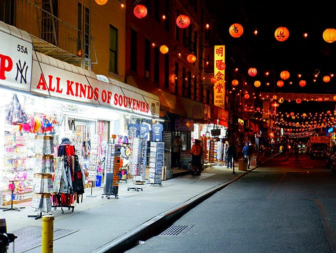 Kävelyreitit New Yorkissa - Iltareitti Brooklyn & Chinatown kuva