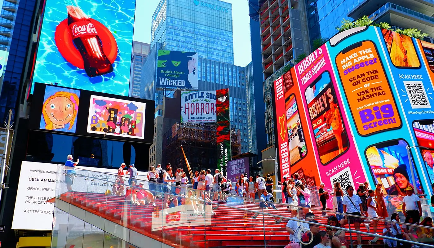 Mitä tehdä Times Squarella - Punaiset portaat