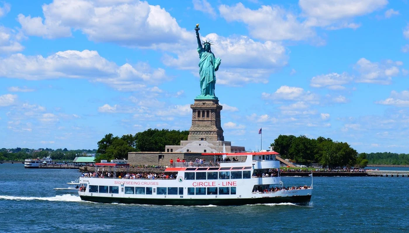 Parhaat New Yorkin nähtävyydet - Kaupunkiristeily