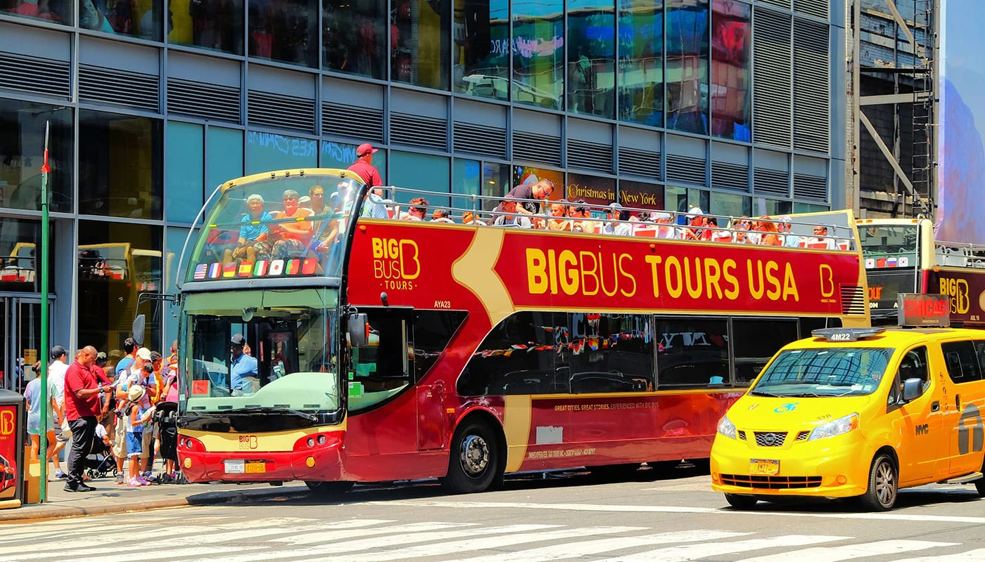 Parhaat New Yorkin nähtävyydet - Hop on Hop off -kiertoajelu