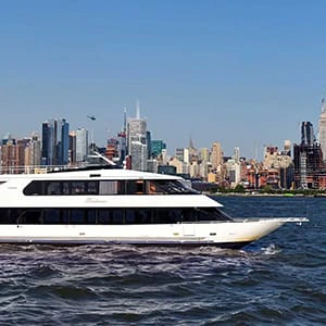 Uudenvuodenaaton risteilyt New Yorkissa - Sundancer NYE Party