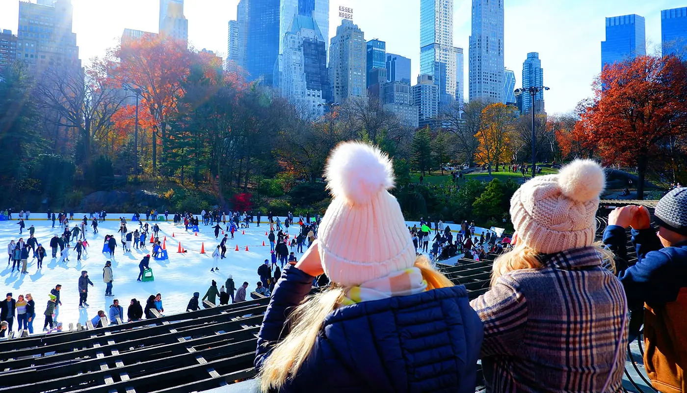 Jouluinen matkasuunnitelma New Yorkiin - Luistelua Central Parkissa