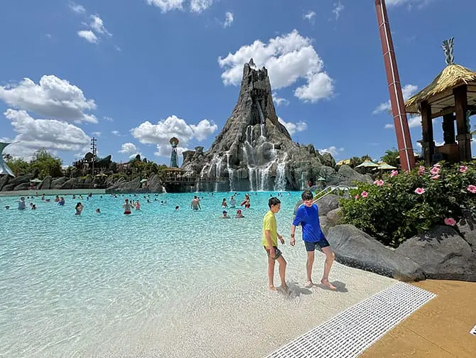 Yhdistä New York ja Orlando - Universal Studios Florida Volcano Bay
