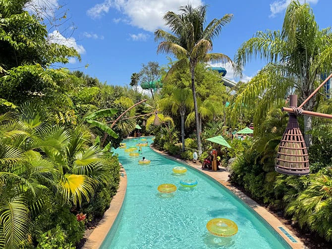 Yhdistä New York ja Orlando - Volcano Bay