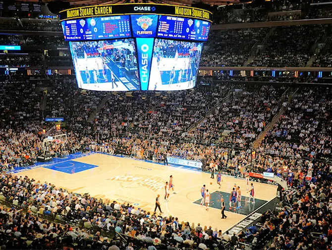 New York Knicks -liput - Ottelu Madison Square Gardenissa
