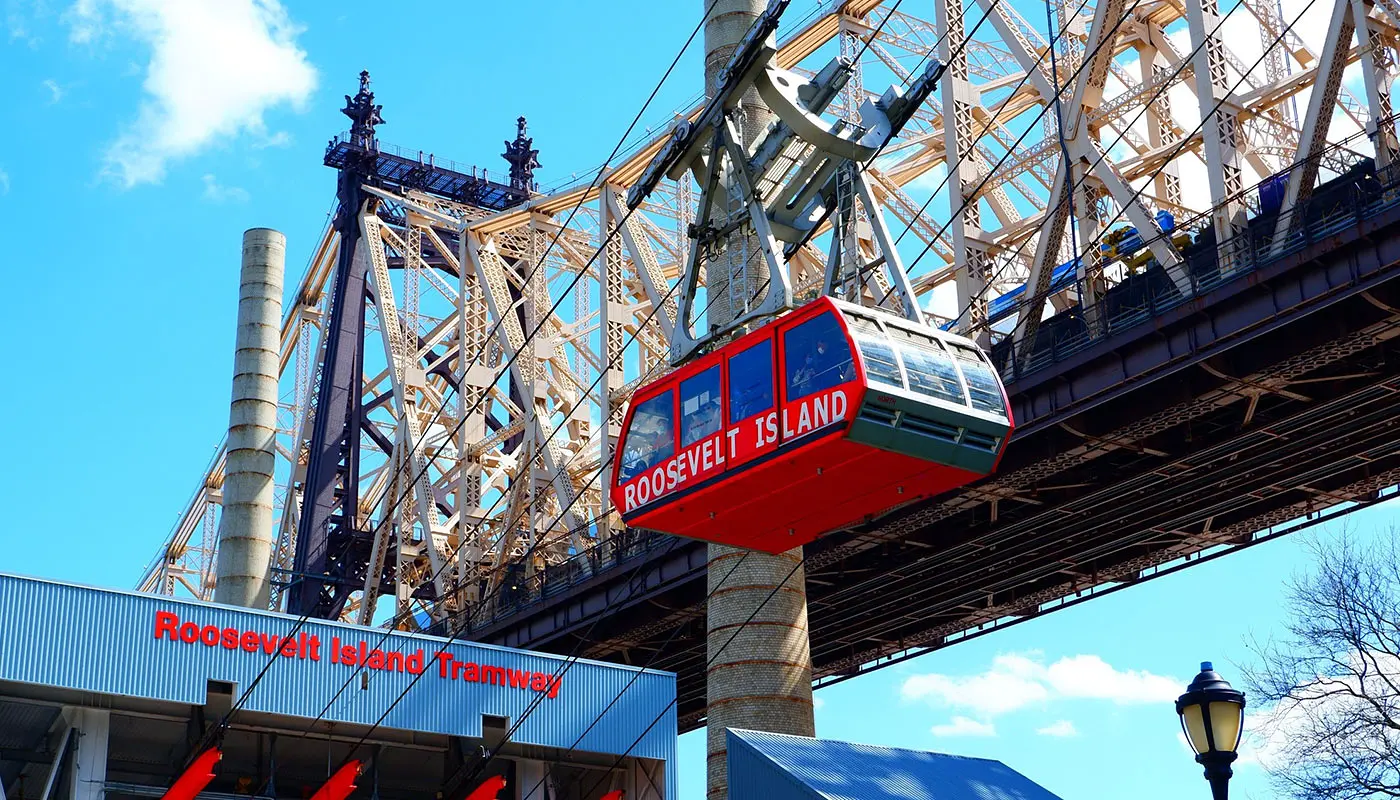 Matkasuunnitelma: 6 päivää New Yorkissa – Roosevelt Island Tramilla Roosevelt Islandille
