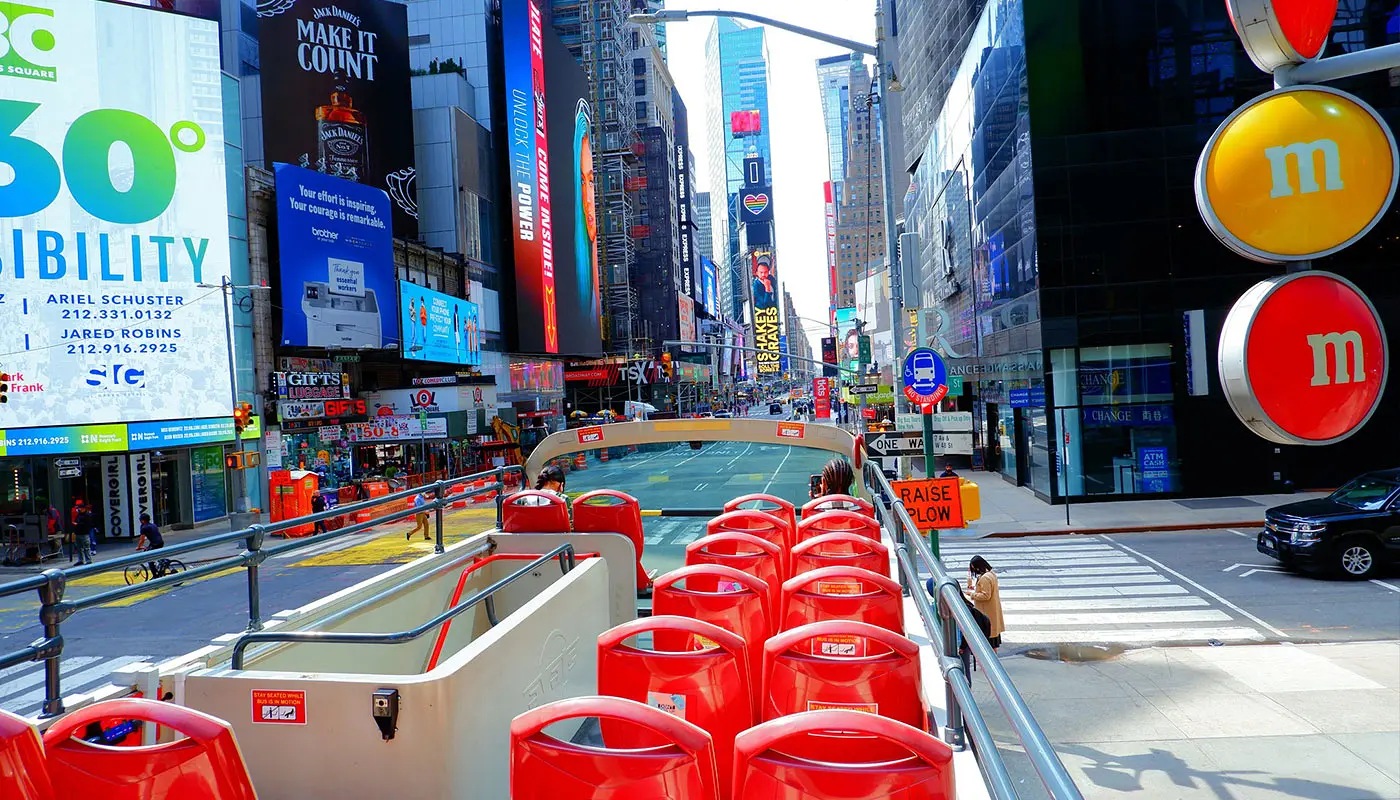 Matkasuunnitelma: 8 päivää New Yorkissa – Nouse hop on hop off -bussiin