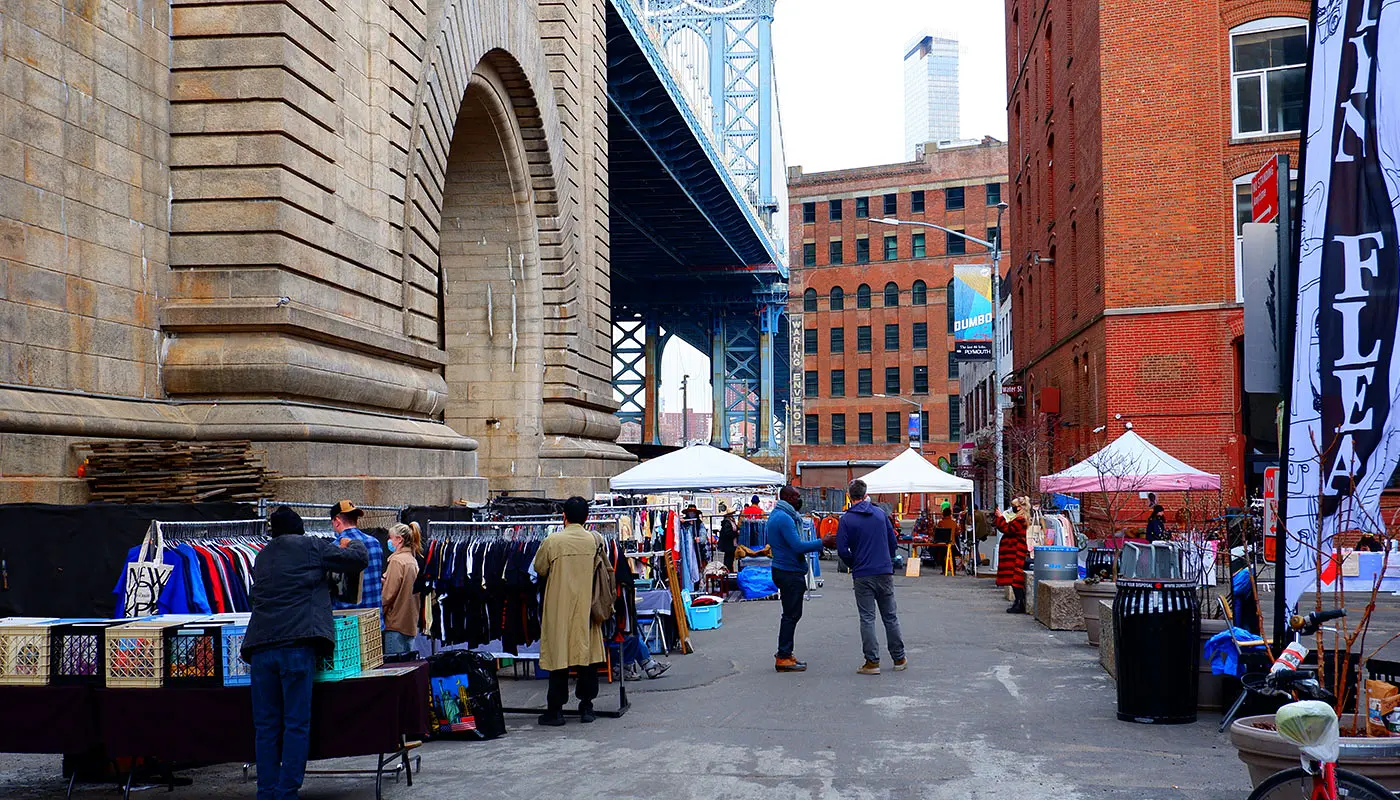 Kävelyreitti DUMBO - Brooklyn Bridge New Yorkissa - Näkymä kävelyreitiltä